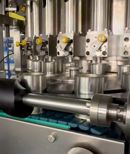 Granule can filling machine